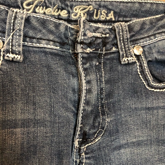 Twelve K Blue Bedazzled Embroidered Bootcut Jeans Low Rise Flap Pocket 9Jrs - Picture 9 of 16